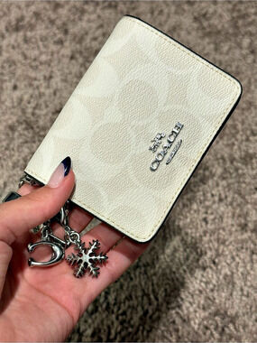 Coach Mini Wallet On A Chain In Signature Canvas With Charms White & Brown